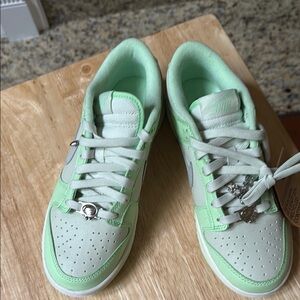 Nike Women's Sneakers in Mint Green and White
